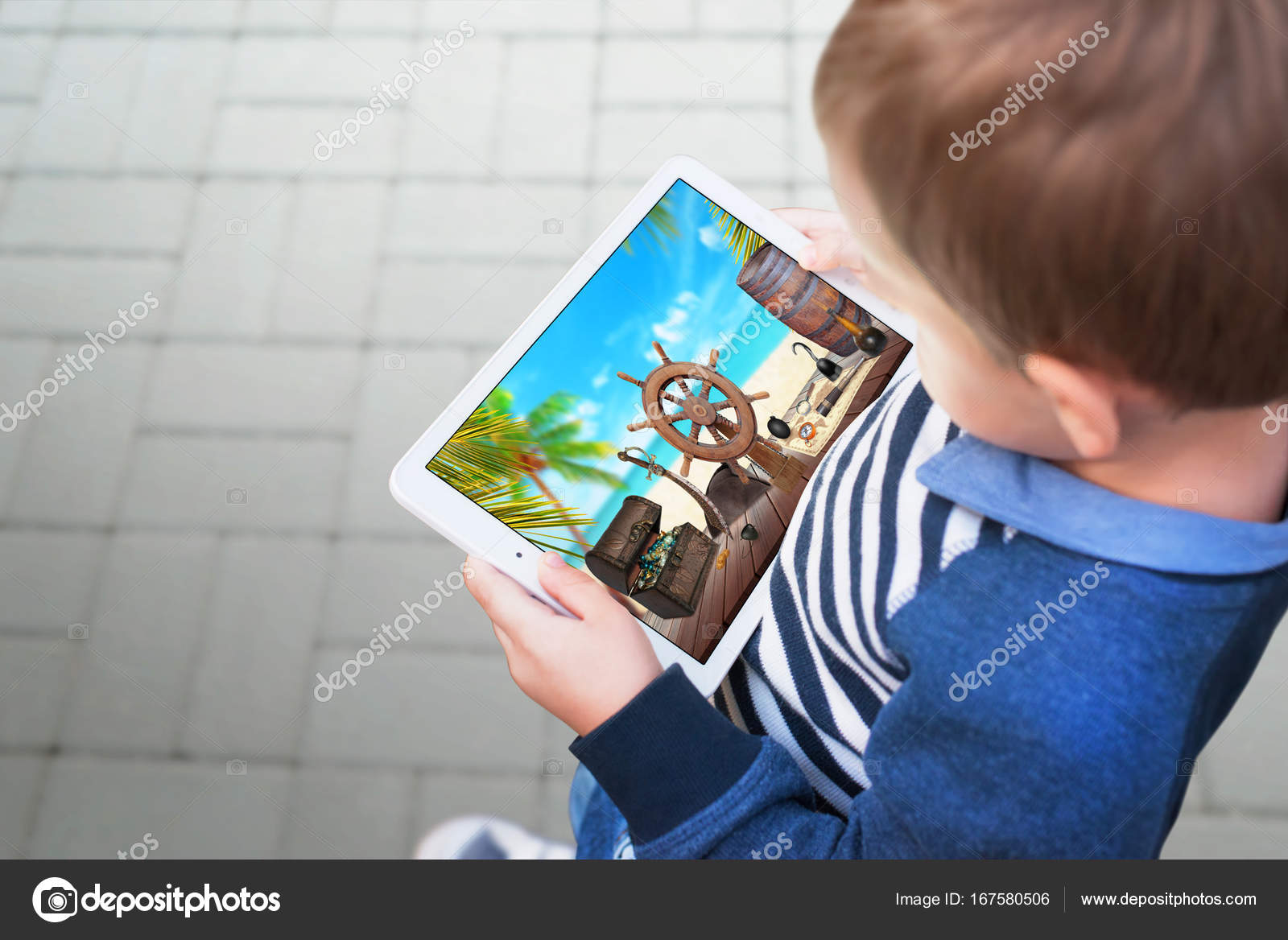 Çocuğa çok küçük yaşta telefon, tablet almayın Çocuğa çok küçük yaşta telefon, tablet almayın