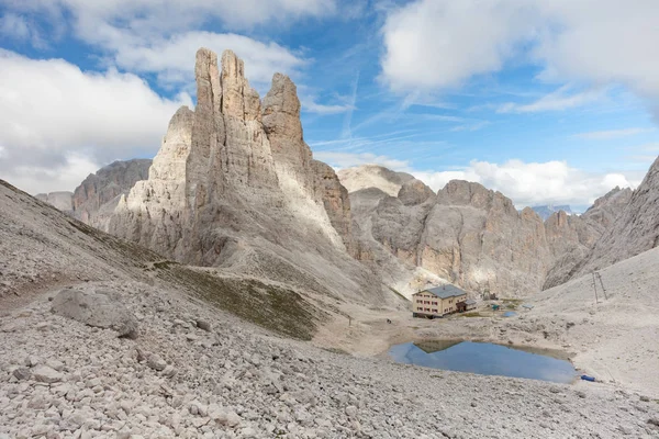 Scene di montagna del Catinaccio, Dolomiti — Foto Stock