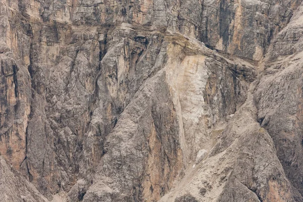 Glissement de terrain récent dans un mur de dolomites en Italie — Photo