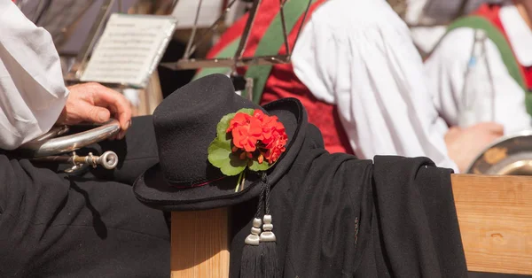 Detail of typical costume during an autumn local celebration in Val di Funes ( South Tyrol ) — Stockfoto