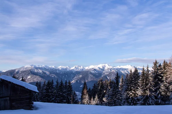Południowym Tyrolu snow krajobraz góry Alpy — Zdjęcie stockowe