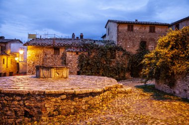 Ortaçağ Köyü Rocca d 'Orcia Tuscvany İtalya 