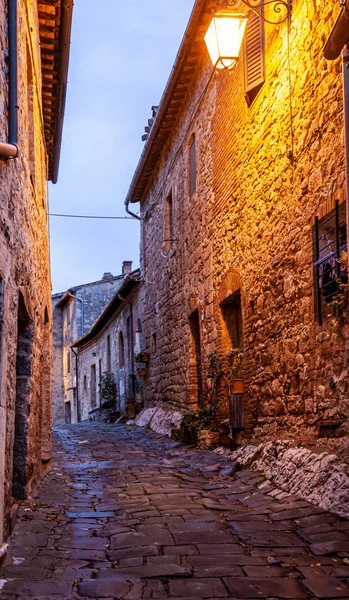 Uscan medieval Village Rocca d 'Orcia Tuscvany Italia —  Fotos de Stock