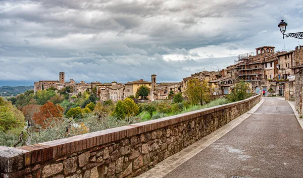 Volterra ciudad medieval en Toscana Italia — Foto de Stock