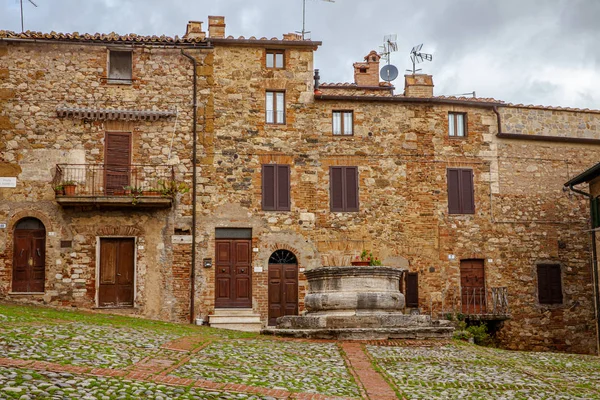 Pueblo medieval toscano Rocca d 'Orcia Toscana Italia —  Fotos de Stock