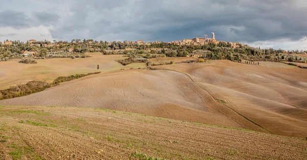 Pienza Paesaggio urbano e Campagna Agricola Vista panoramica — Foto Stock