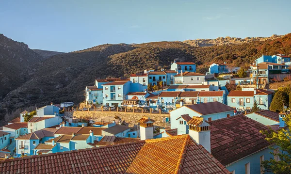 El famoso pueblo pitufo de Juzcar en Andalucía España — Foto de Stock