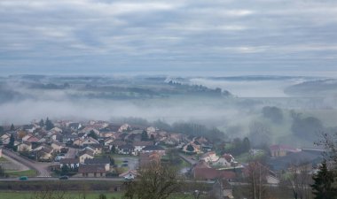 Langres 'te sisli panoramik manzara Fransa Avrupa' yı dolaşıyor