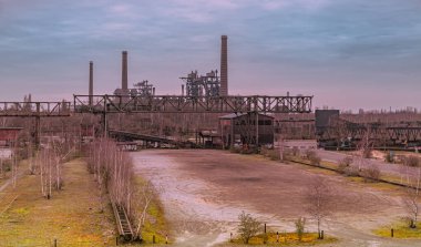Manzara parkı Duisburg Nord sanayi kültürü Almanya Ruhr bölgesi