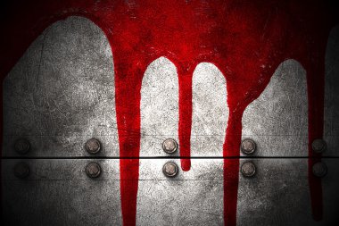 8 ayarlayın. Karanlıkta kanlı metal duvar