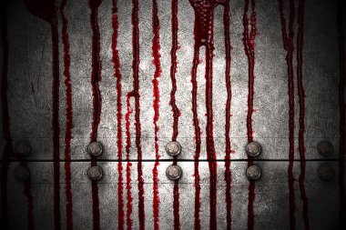 8 ayarlayın. Karanlıkta kanlı metal duvar