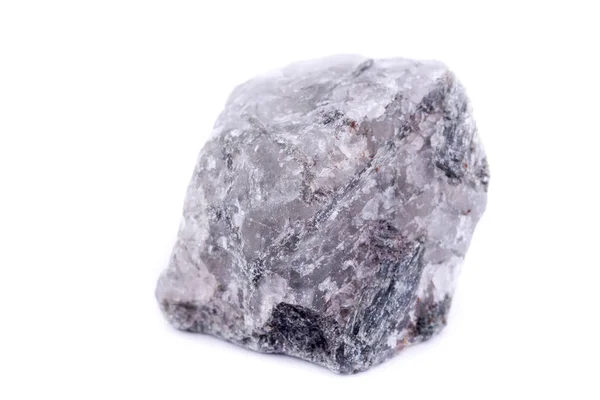 Macro piedra mineral Apatita sobre fondo blanco —  Fotos de Stock