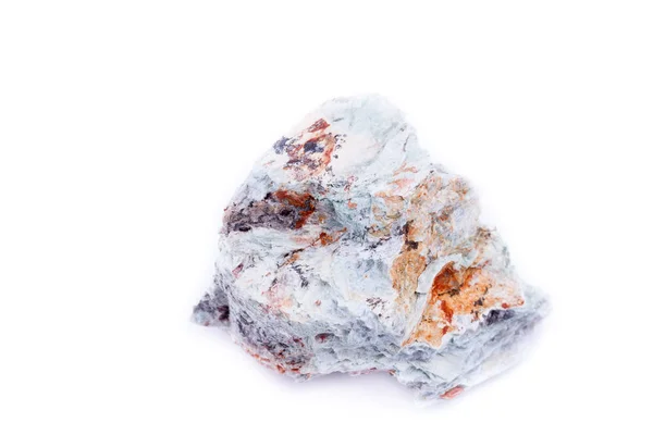 Makro mineral taş bakır beyaz arka plan üzerinde — Stok fotoğraf