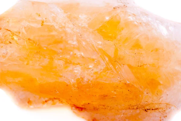 Macro minerale di pietra citrina su sfondo bianco — Foto Stock