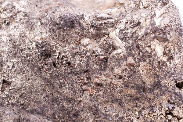 Macro pedra mineral Pyrite ouro sobre fundo branco — Fotografia de Stock