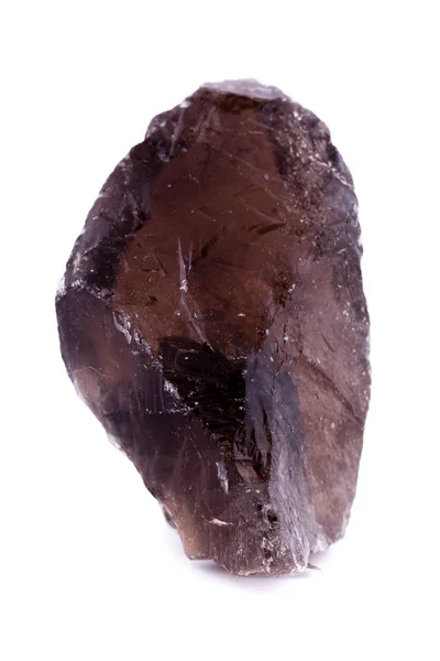 Macro piedra mineral Rauhtopaz sobre un fondo blanco —  Fotos de Stock