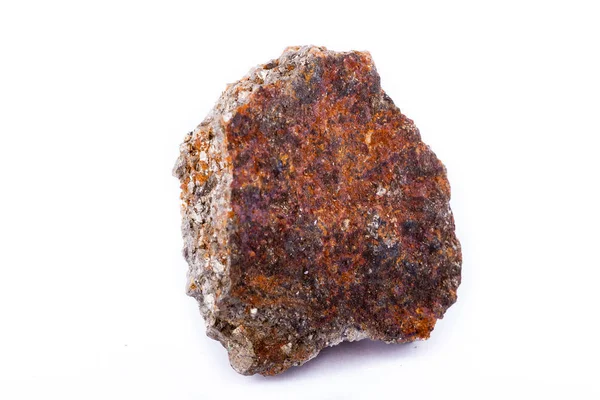 흰색 배경에 돌 매크로 미네랄 arsenopyrite — 스톡 사진