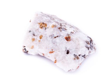 Makro mineral kalsit taş beyaz bir arka plan üzerinde