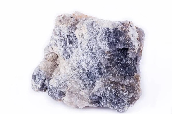 Μακροεντολή κορδιερίτη πέτρα σε λευκό φόντο — Φωτογραφία Αρχείου