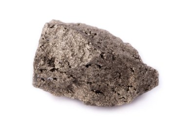 Beyaz bir arka plan üzerinde makro pirit taşı