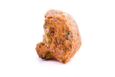 Makro mineral taş Opal beyaz arka plan üzerinde