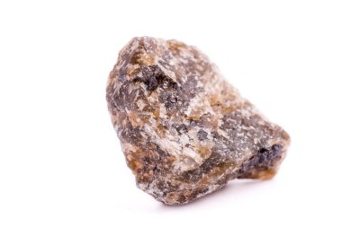 Makro mineral taş olivin beyaz arka plan üzerinde