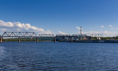 Demiryolu Köprüsü tren seyahat Nehri