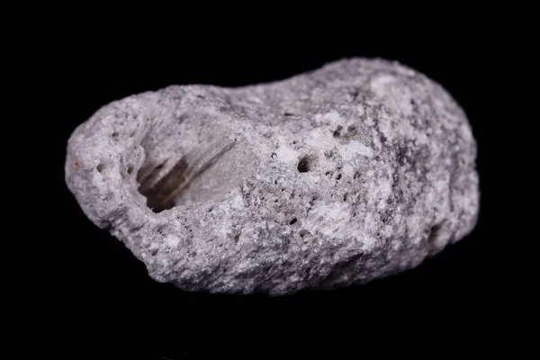 Macro minerale pietra pomice su sfondo nero — Foto Stock