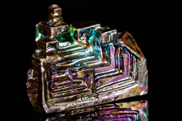 Macro mineral stone Bismuth on black background — Stock Photo, Image