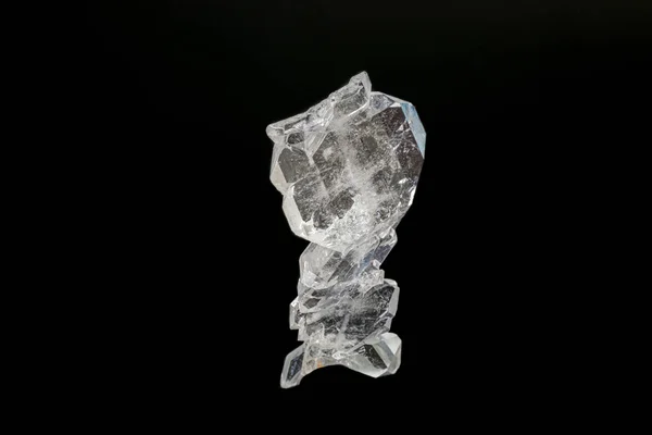 Μακροεντολή ορυκτό πέτρα χαλαζία faden σε μαύρο φόντο — Φωτογραφία Αρχείου