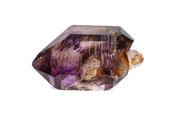 Batu mineral makro Amethyst pada kuarsa berasap pada backgrou putih — Stok Foto