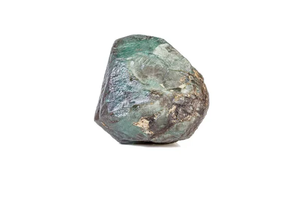 Makro minerální kámen alexandrit modravý - zelený s fluorescentem — Stock fotografie
