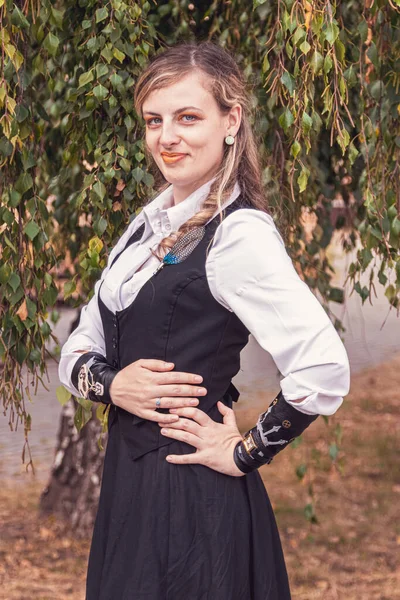 Hermosa Chica Ropa Steampunk Cerca — Foto de Stock