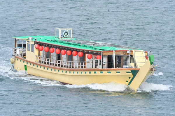 Kanalausflugsboot — Stockfoto