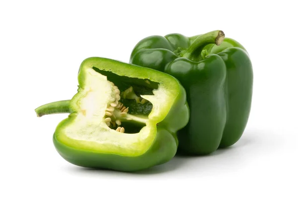 在白色背景上分离出的绿色甜椒 — 图库照片