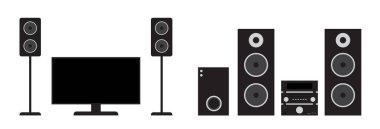 Düz siyah ev sinema ve stereo sistemi ayarlayın. Tv, alıcı, subwoofer ve hoparlörlerin vektör çizim.