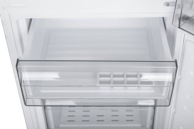 Beyaz Arka Plan üzerine izole buzdolabı. Modern Mutfak ve Do