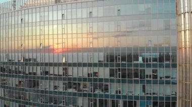 Kyiv, Ukrayna. Doğu Avrupa 'nın ünlü tatil beldesi. Video 4K görüntüsü. Hava aracı üst yaşam süresi.