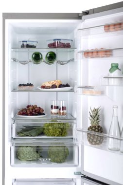 buzdolabı taze meyve ve sebze, sağlıklı gıda arka plan, organik beslenme, sağlık, diyet kavramı tam açık