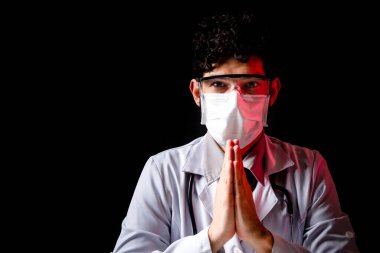 İspanyol doktor covid-19 salgınını durdurma zamanı..