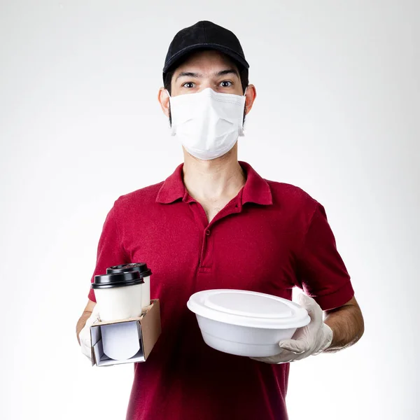 Hispano Con Uniforme Negro Gorra Con Guantes Máscaras Sosteniendo Vasos — Foto de Stock