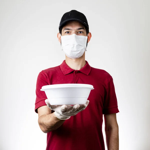 Entrega Hombre Sosteniendo Bolsa Papel Con Comida Sobre Fondo Blanco — Foto de Stock