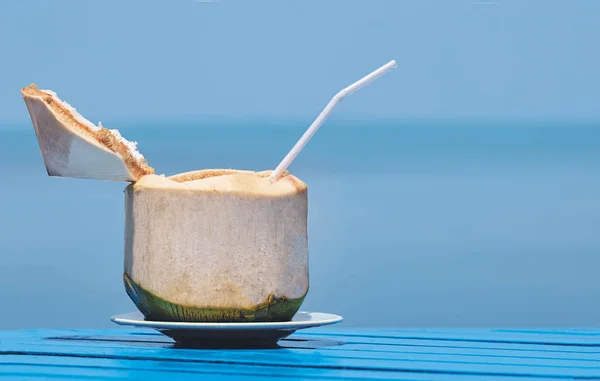 Fresh Coconut Sea Background — Stock Photo, Image