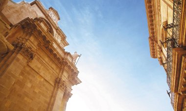 Katedral 