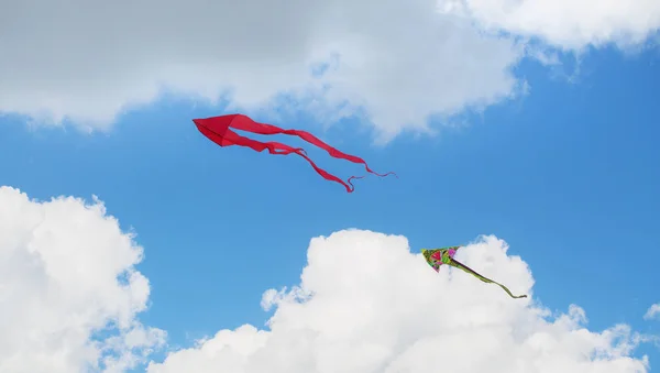 Flying Kite Blue Sky Background Clouds — Stock Photo, Image