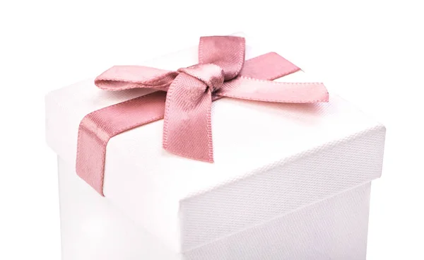 White box for jewelry with a pink bow — 图库照片