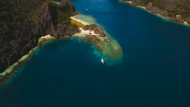Τροπικό νησί και αμμώδεις παραλίες, αεροφωτογραφία. El Nido — Αρχείο Βίντεο