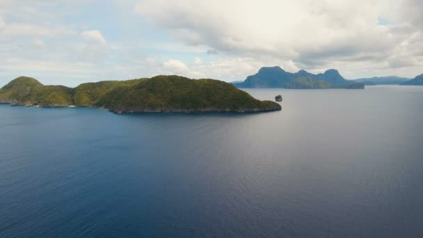 熱帯の島、空撮。エルニド — ストック動画