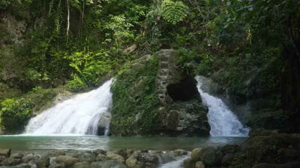 Beautiful tropical waterfall. Philippines Cebu island. — Stock Video