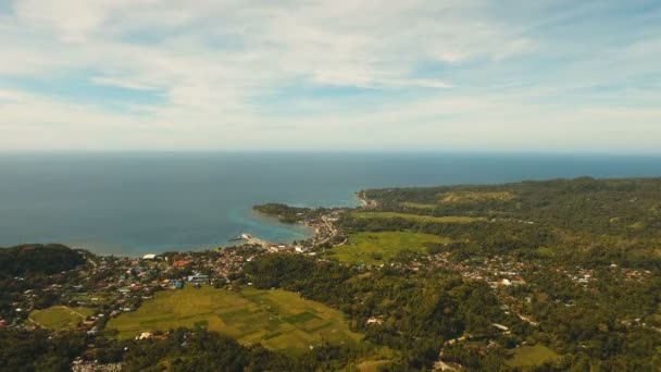 Nadmorskie miasto w pobliżu morza. Filipiny, Bohol. — Wideo stockowe